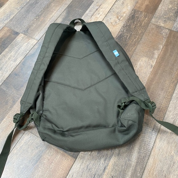 TOMS green backpack - Picture 3 of 5